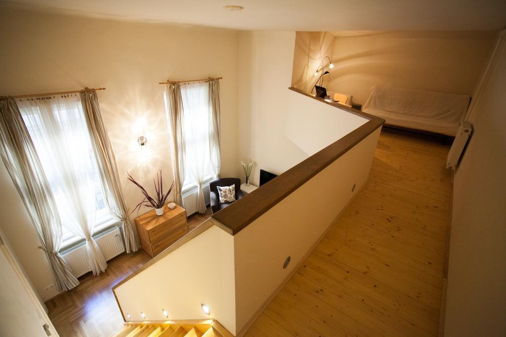 Agora Apartment Budapest Bagian luar foto