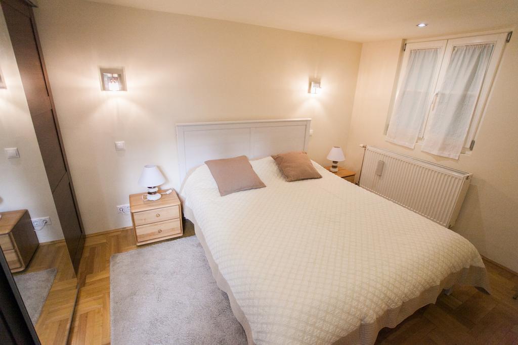 Agora Apartment Budapest Bagian luar foto